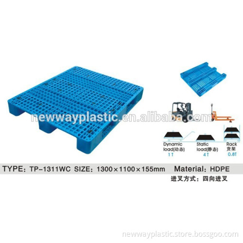 Heavy duty grid single faced plastic pallet